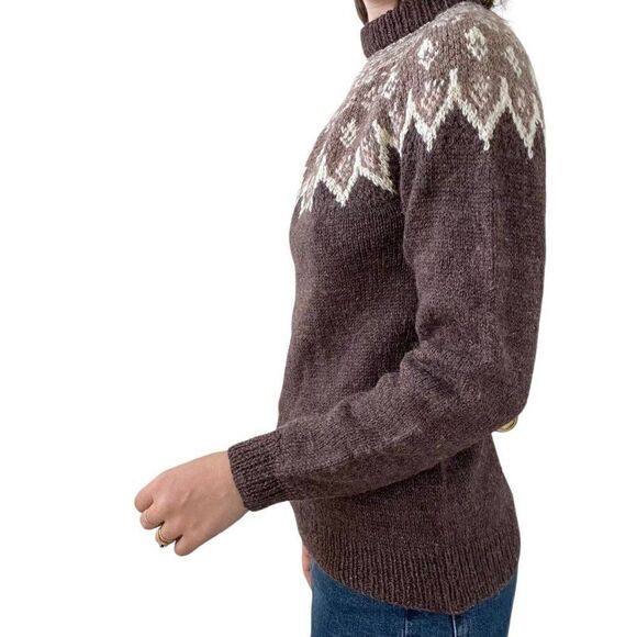 Vintage Womens Hand Knit 100% Wool Brown Fair Isle Scandinavian Sweater Sz M - Picture 10 of 10